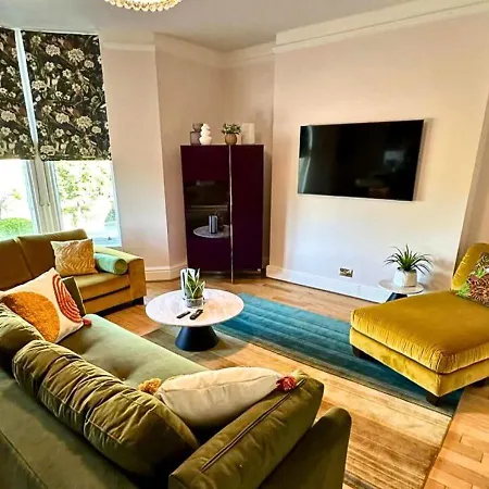 Maison Parfaite Hg1 - 2 Luxury Apartments With Parking Space - In Town Centre Harrogate Exterior photo